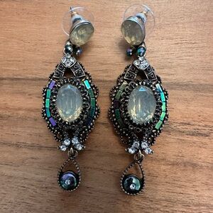 Beautiful gemstone earrings - costume jewelry